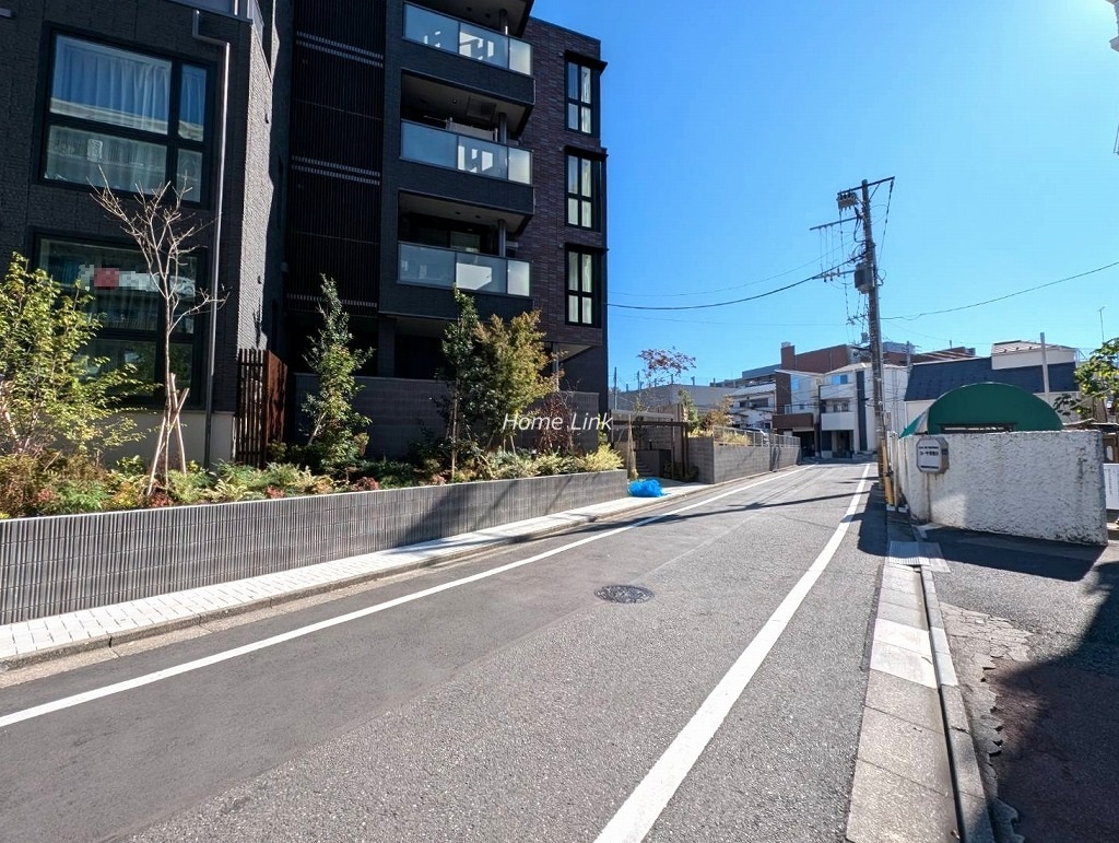 カーサ常盤台　前面道路